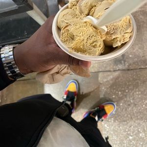 Meet your Posher, Corey